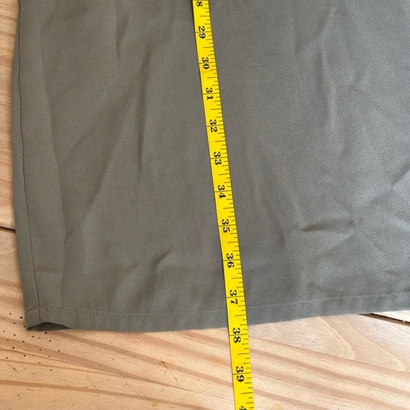 Apt. 9 Olive V-Neck Midi Dress with pockets - Picture 7 of 7